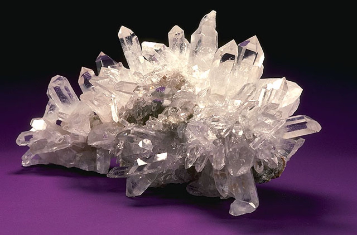 High-purity quartz crystal